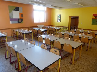 La salle à manger, MFR Plounévez, établissement de formation par alternance, 4ème, 3ème, Bac Pro SAPAT